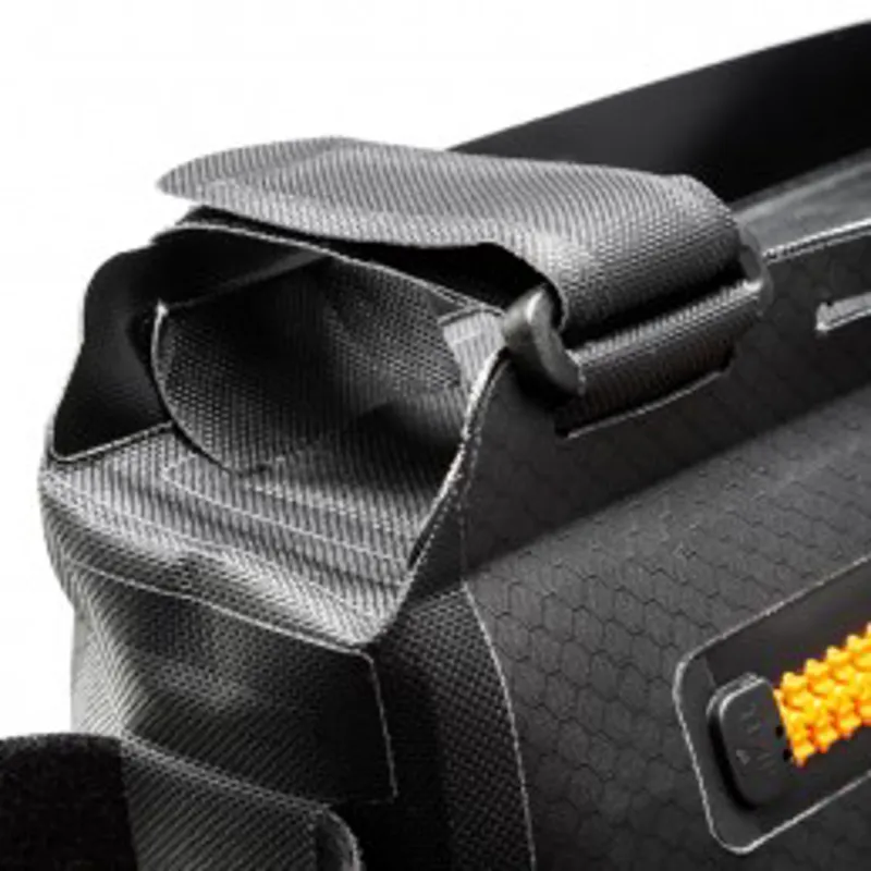 Ortlieb Frame-Pack 6L Black / Orange-3